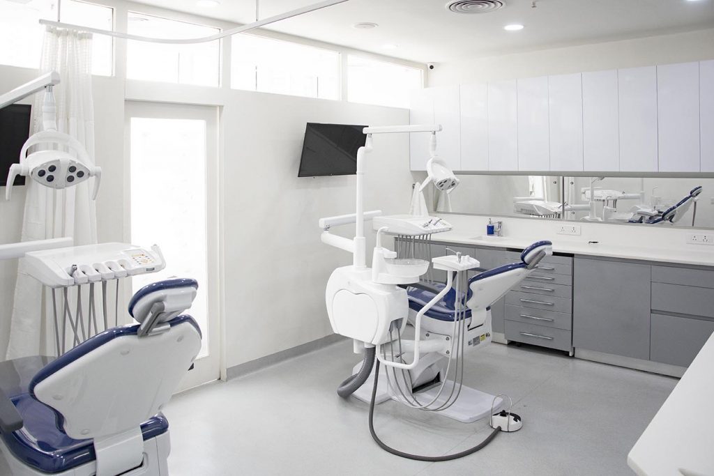 Latest Technologies Used by Best Dentist in Gurgaon | Alveo Dental Clinic